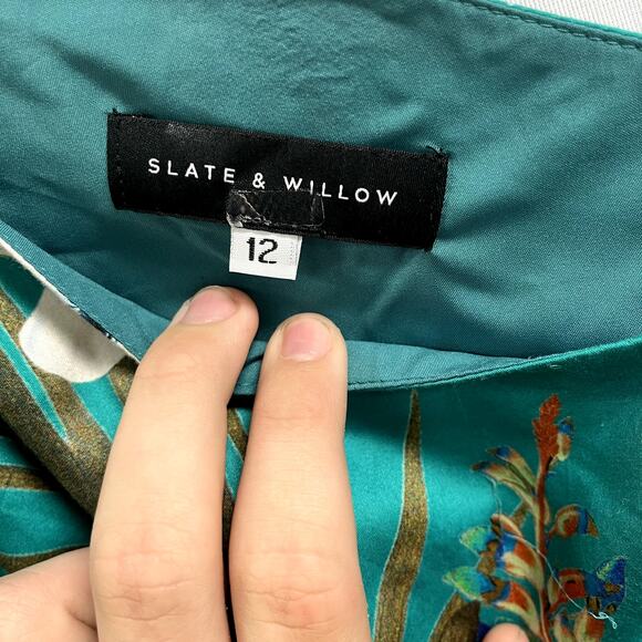 SLATE & WILLOW Floral Smocked Waist Hi Lo One Shoulder Dress Green Size 12 - Picture 3 of 6